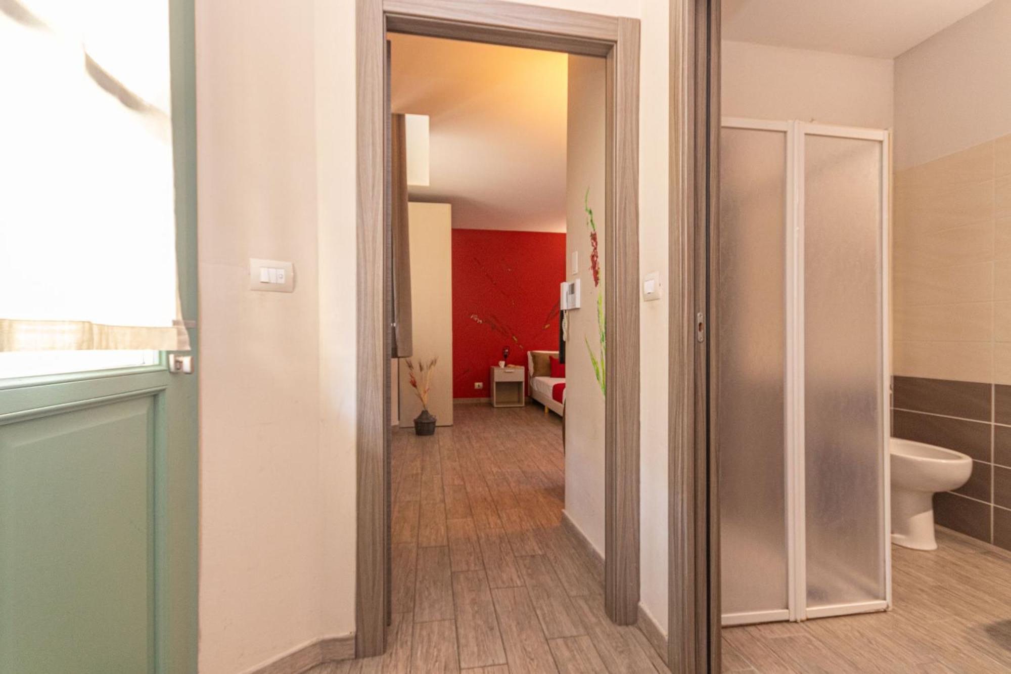 Housing Giulia Aparthotel Turin Exterior photo